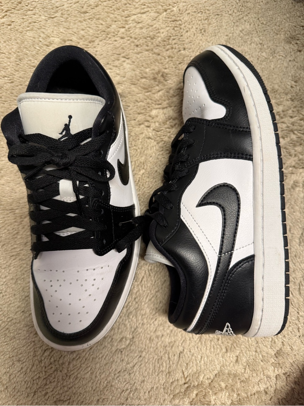 Nike Black & White Low-Top Sneakers
